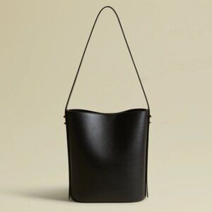 Italic Phoebe Leather Bucket Bag